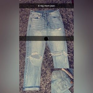 American eagle size 6 mom jeans